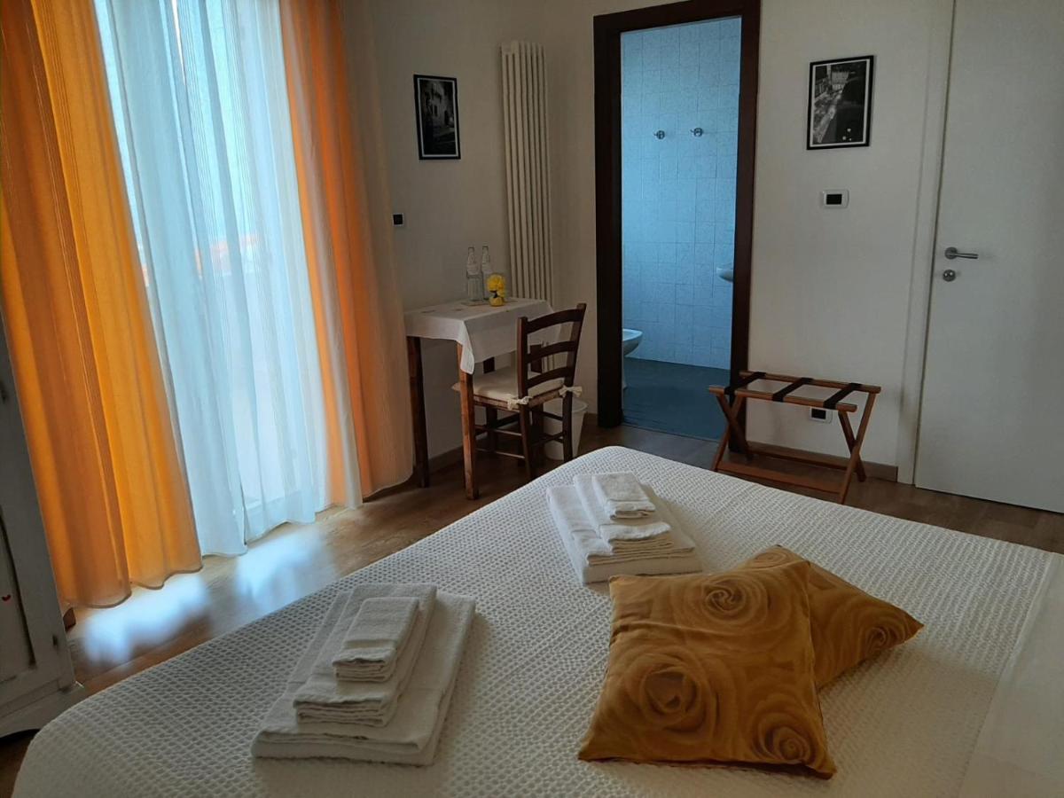 Bed and Breakfast La Quercia San Mauro di Saline Экстерьер фото
